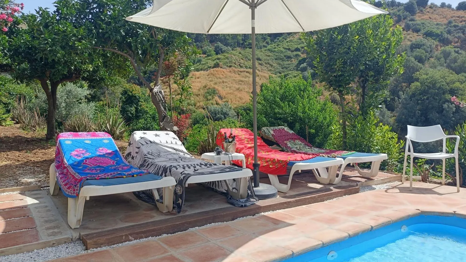 Villa Maria, Mas Que Pernoctar Ojen