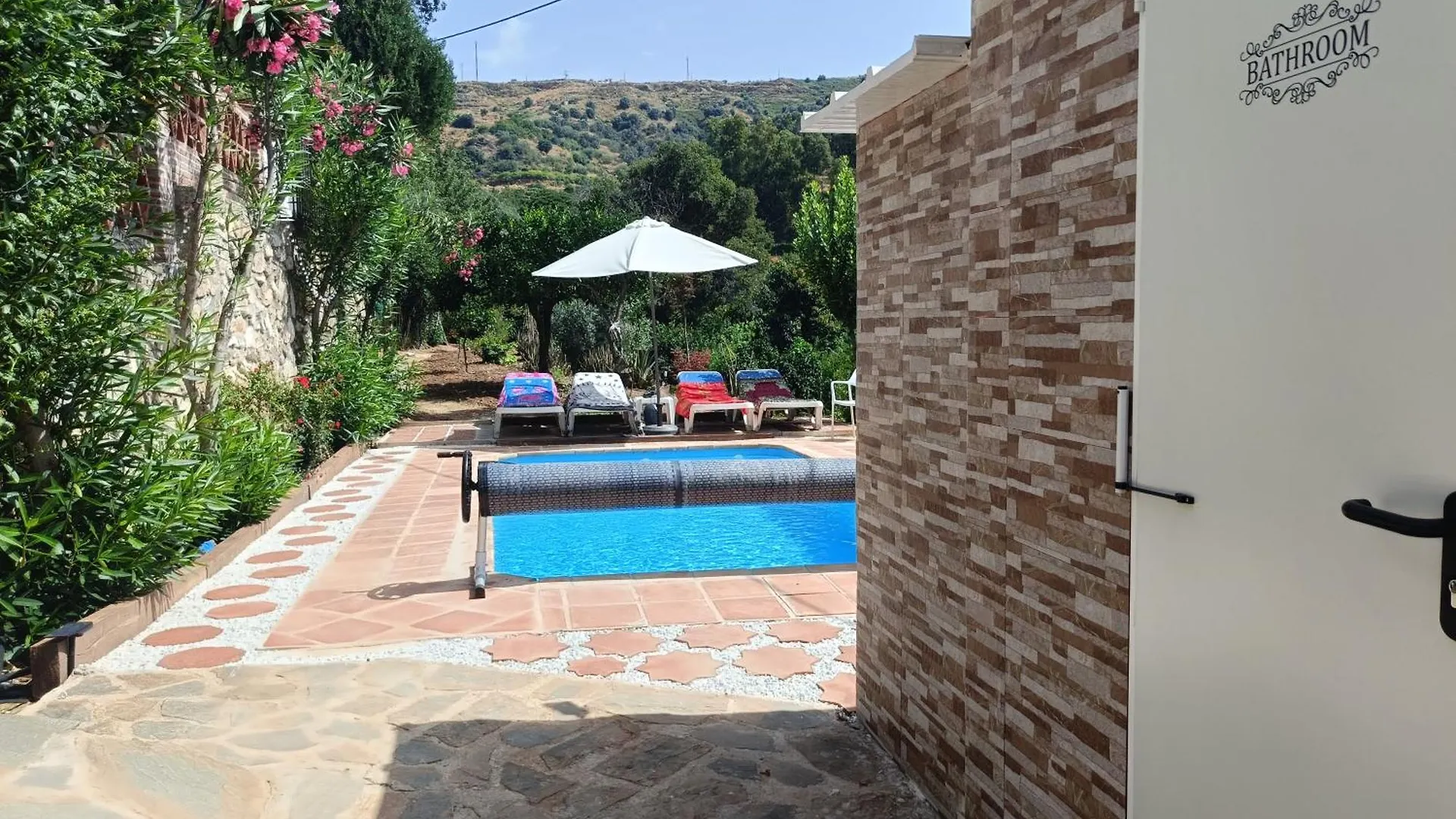 Holiday home Villa Maria, Mas Que Pernoctar Ojen